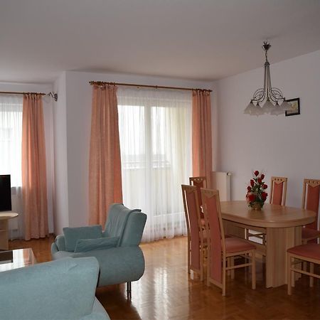 Dgm Apartment Warschau Exterior foto